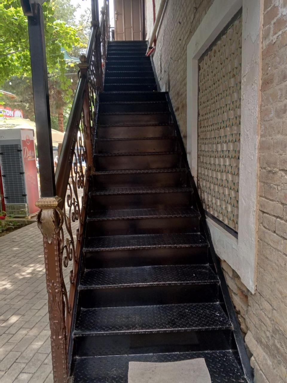 Rassom Hostel سمرقند المظهر الخارجي الصورة